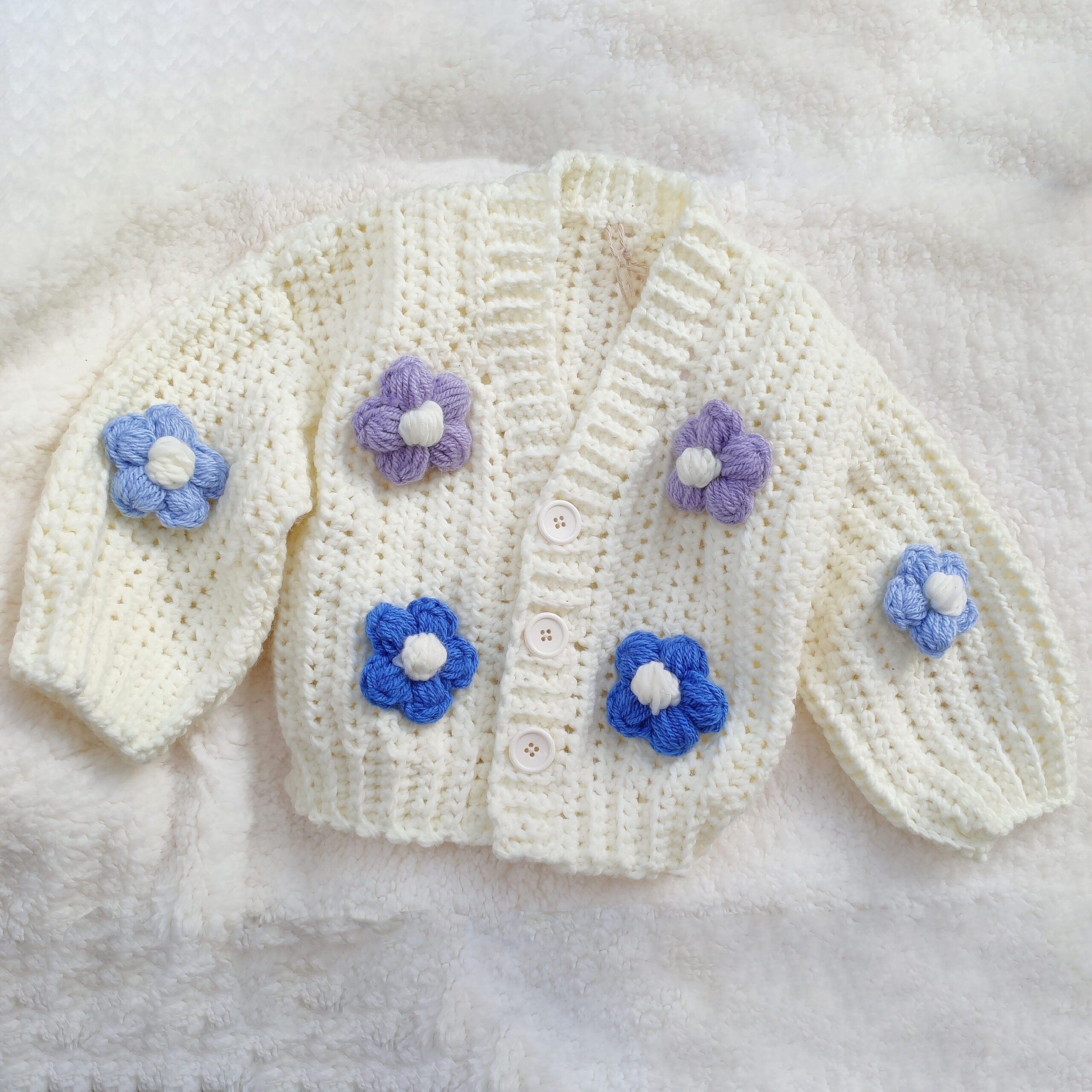 cardigan marguerites cardigan marguerites